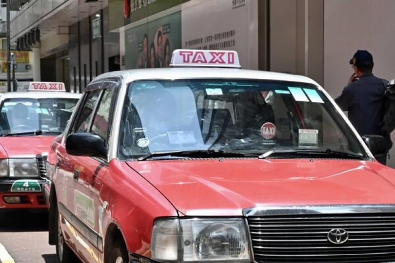年內就立法規管網約車平台訂框架 年內就立法規管網約車平台訂框架