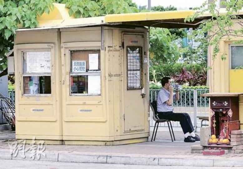 運輸署建議巴士公司增加車長的休息及用膳時間，其中九巴為應付要求，稍後會增聘約200名車長。（葉漢華攝）