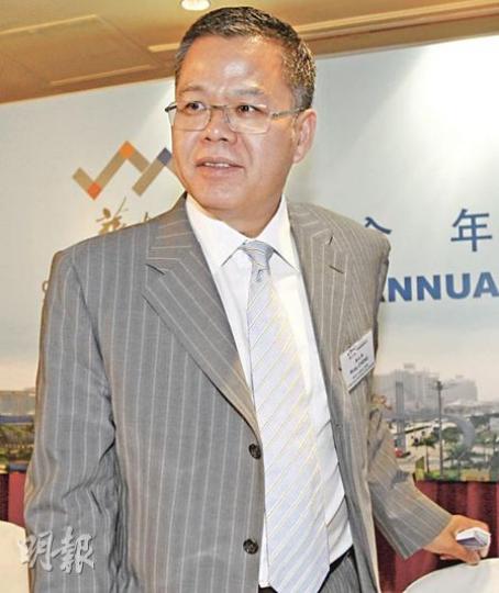華南城聯席主席鄭松興表示,將力爭今後2年實現銷售額合共80億元人民幣的目標。(李紹昌攝) 華南城聯席主席鄭松興表示,將力爭今後2年實現銷售額合共80億元人民幣的目標。(李紹昌攝)