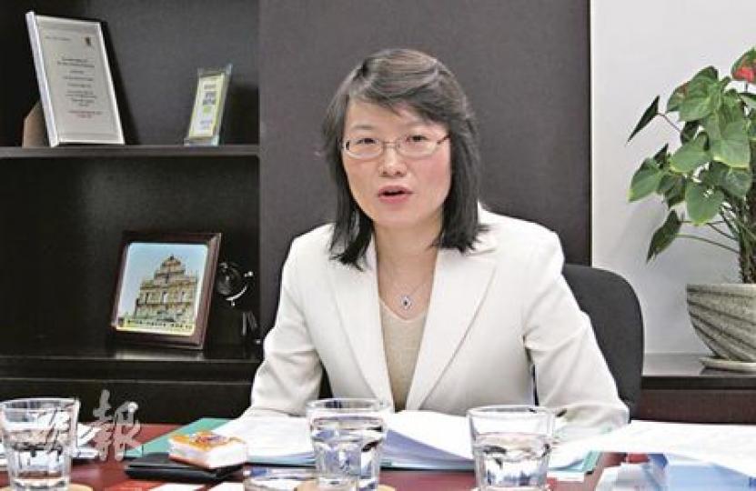 僱員再培訓局行政總監潘婷婷表示,將推出3小時再培訓課程「試讀班」,避免失業人士讀錯科、入錯行。(梁偉健攝) 僱員再培訓局行政總監潘婷婷表示,將推出3小時再培訓課程「試讀班」,避免失業人士讀錯科、入錯行。(梁偉健攝)