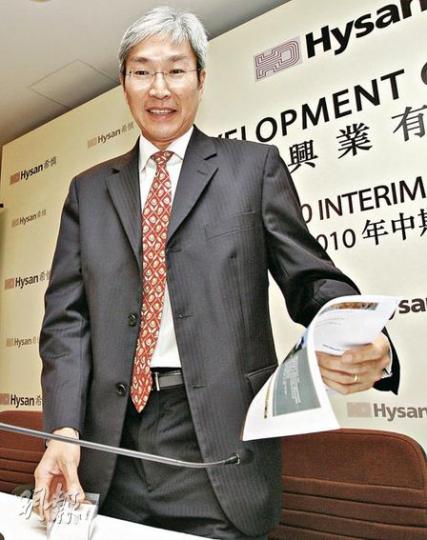 希慎興業行政總裁嚴磊輝表示,集團中長線會專注發展香港地產項目,主打銅鑼灣興利中心重建。(李紹昌攝) 希慎興業行政總裁嚴磊輝表示,集團中長線會專注發展香港地產項目,主打銅鑼灣興利中心重建。(李紹昌攝)