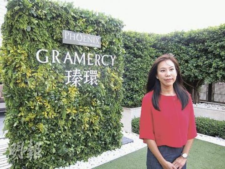 豐泰地產投資資產管理董事簡淑婷(圖)表示,堅道38號重建項目已命名為「瑧環」,提供約106個單位,預計今年第4季開售。(陳天賜攝) 豐泰地產投資資產管理董事簡淑婷(圖)表示,堅道38號重建項目已命名為「瑧環」,提供約106個單位,預計今年第4季開售。(陳天賜攝)