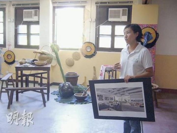 嘉道理農業暨植物園永續生活及農業部主管王麗賢表示,原本作為飯堂的地方會保留用途,並會開辦烹飪班,讓參加者學習烹調低碳菜式。(黃靜雅攝) 嘉道理農業暨植物園永續生活及農業部主管王麗賢表示,原本作為飯堂的地方會保留用途,並會開辦烹飪班,讓參加者學習烹調低碳菜式。(黃靜雅攝)