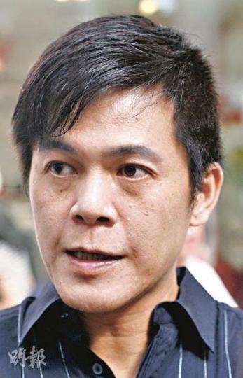 捲入金錢糾紛的雷若天昨表明,不會退出《感動香港十大人物評選》,亦不希望因糾紛影響評選,表示自己是用心幫人,不是為名氣。(林振東攝) 捲入金錢糾紛的雷若天昨表明,不會退出《感動香港十大人物評選》,亦不希望因糾紛影響評選,表示自己是用心幫人,不是為名氣。(林振東攝)