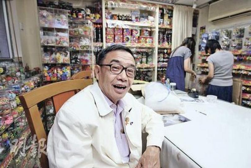 公司老闆趙志雄表明,考慮未來替員工購買政府醫保計劃,因保費及賠償都有政府監管,會合情合理一些。(郭慶輝攝) 公司老闆趙志雄表明,考慮未來替員工購買政府醫保計劃,因保費及賠償都有政府監管,會合情合理一些。(郭慶輝攝)