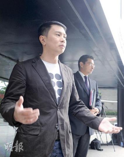 菲律賓南伊羅戈省(Ilocos Sur)省長的兒子Singson Ronald Versoza,被指在本港機場販毒,案件押至下月23日再訊。(劉焌陶攝) 菲律賓南伊羅戈省(Ilocos Sur)省長的兒子Singson Ronald Versoza,被指在本港機場販毒,案件押至下月23日再訊。(劉焌陶攝)