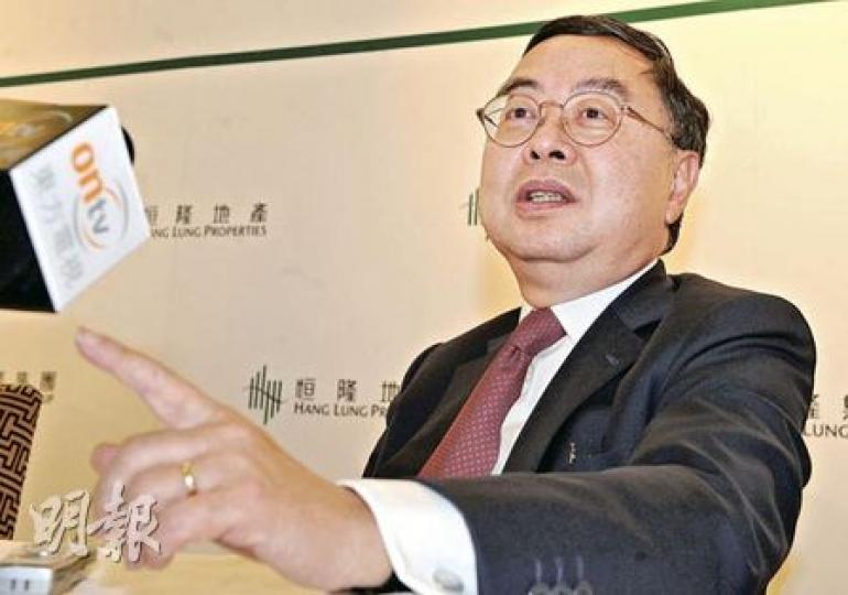 一直被指力挺梁振英參選特首的恒隆主席陳啟宗(圖),昨日表明不會認捐由唐英年主理的「關愛基金」。(劉焌陶攝) 一直被指力挺梁振英參選特首的恒隆主席陳啟宗(圖),昨日表明不會認捐由唐英年主理的「關愛基金」。(劉焌陶攝)