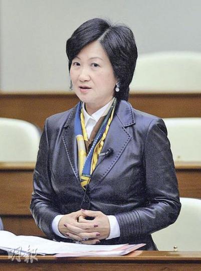 匯賢葉劉淑儀批評關愛基金不能夠解決貧富懸殊,只會引發更多問題。(余俊亮攝) 匯賢葉劉淑儀批評關愛基金不能夠解決貧富懸殊,只會引發更多問題。(余俊亮攝)