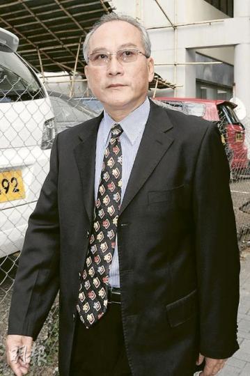 前高級消防區長林達華昨供稱,五級火當日通訊器差不多「由頭到尾都jam」。(尹錦恩攝) 前高級消防區長林達華昨供稱,五級火當日通訊器差不多「由頭到尾都jam」。(尹錦恩攝)