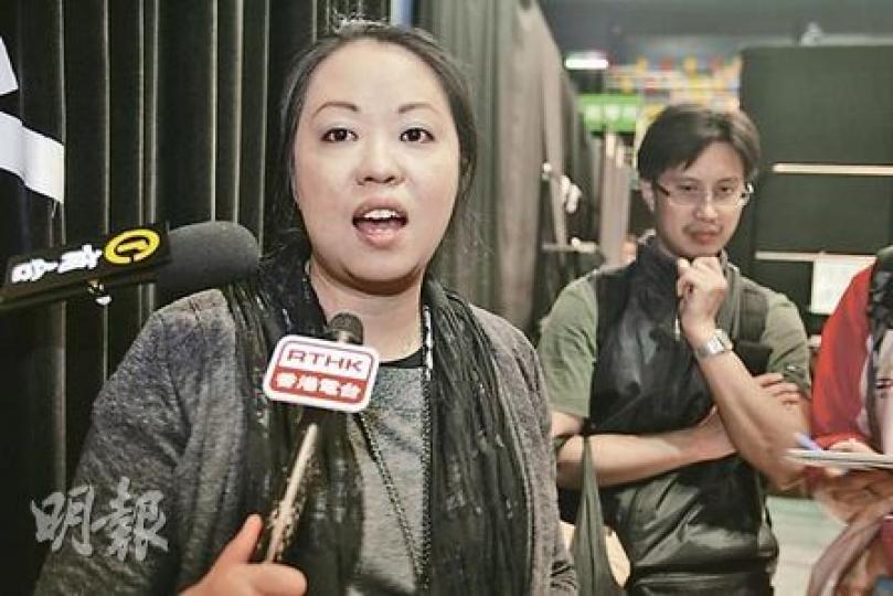 缽仔王業務經理鍾小姐表示，公司已於維園經營近4年，未有聽聞不准售賣食物，會與署方商討。（郭慶輝攝）