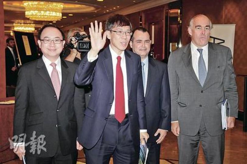 賽得利將於明日起招股。左二為該公司首席執行官云惟生。(張智超攝) 賽得利將於明日起招股。左二為該公司首席執行官云惟生。(張智超攝)