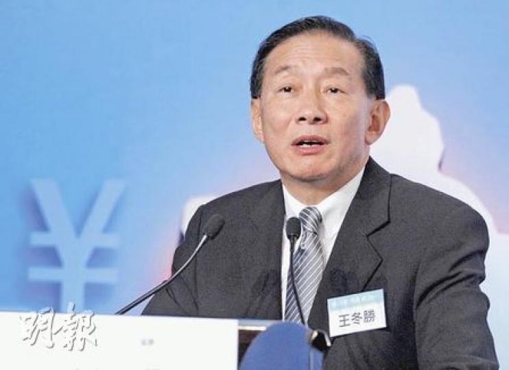 匯豐亞太區行政總裁王冬勝認為,如不想增加清算行數目,可考慮交由金管局做清算行,角色會較中立。(尹錦恩攝)(明報製圖) 匯豐亞太區行政總裁王冬勝認為,如不想增加清算行數目,可考慮交由金管局做清算行,角色會較中立。(尹錦恩攝)(明報製圖)