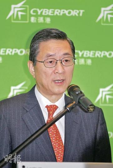 新上任的數碼港董事局主席周文耀昨會晤傳媒時，為數碼港身分解畫，澄清數碼港不是電訊盈科的地產項目。（陳淑安攝）