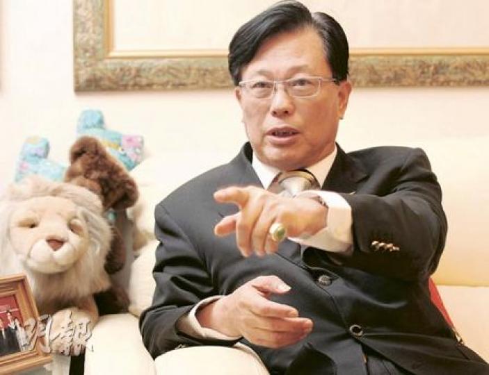 康泰旅行社董事長黃士心說：「做人要有品，辦企業更加要有品。」在他而言，康泰品牌亦建立於社會責任，賺錢並不是全部。（劉焌陶攝）