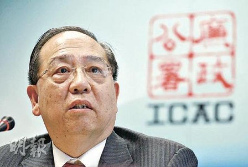 廉署去年首11個月接獲有關警務處貪污舉報升逾一成，廉署審查貪污舉報諮詢委員會主席施祖祥特別提到，該署去年揭發了多宗紀律部隊人員涉包庇賣淫集團、收取賭注及販毒的案件。（林振東攝）