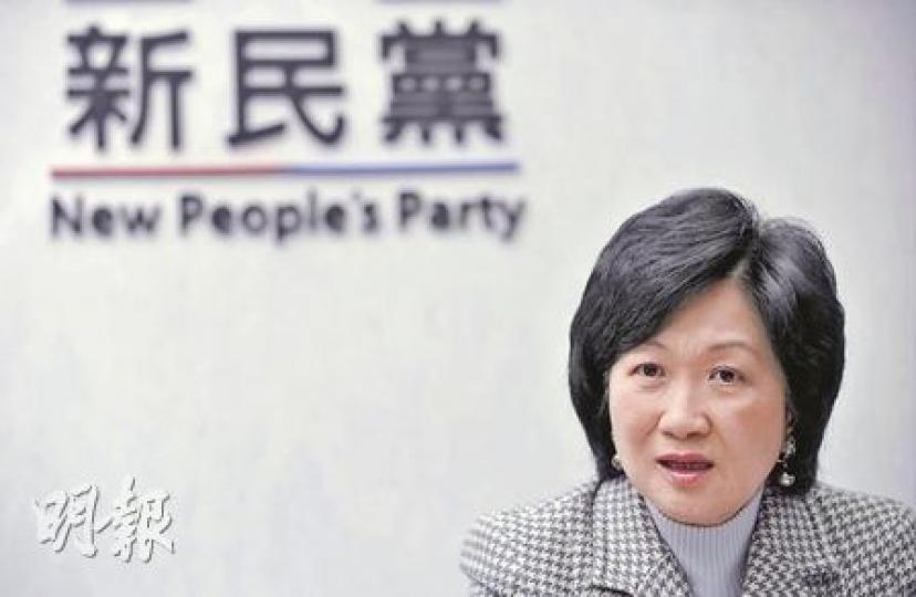 由2003年推銷23條成眾矢之的,到成立智庫、參加直選,創立新民黨,葉劉淑儀指過程曾受白眼,如今終獲市民認同,感到「付出終有回報」。(余俊亮攝) 由2003年推銷23條成眾矢之的,到成立智庫、參加直選,創立新民黨,葉劉淑儀指過程曾受白眼,如今終獲市民認同,感到「付出終有回報」。(余俊亮攝)