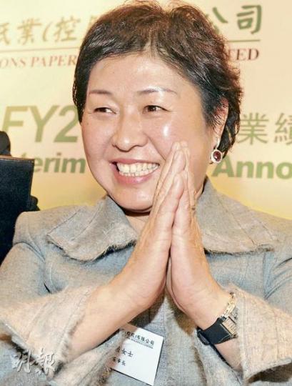 張茵表示，現時公司較大的生產基地已定下來，因此明年起的資本開支可大幅減少，加上逐步有新生產線投產，相信未來可減低負債比率至六至七成。（劉焌陶攝）
