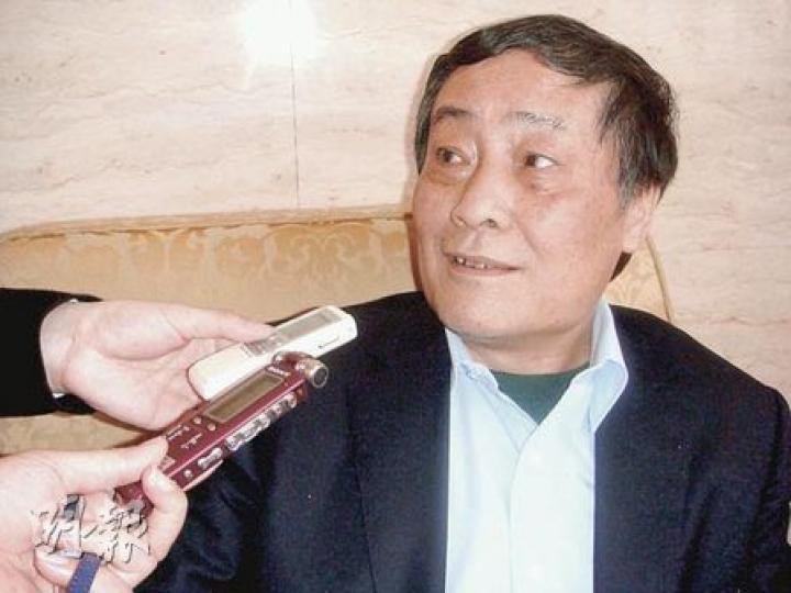 宗慶後稱他每年給員工加薪最少都20％，所以政府工作報告提出的13％最低工資加幅一點也不高。（王艷喆攝）