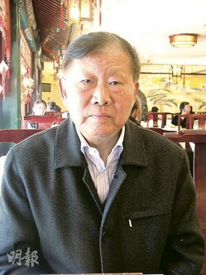 中國工程院院士王夢恕反對鐵道部「政企分開」，但認為應該改革服務。（林迎攝）（明報製圖）