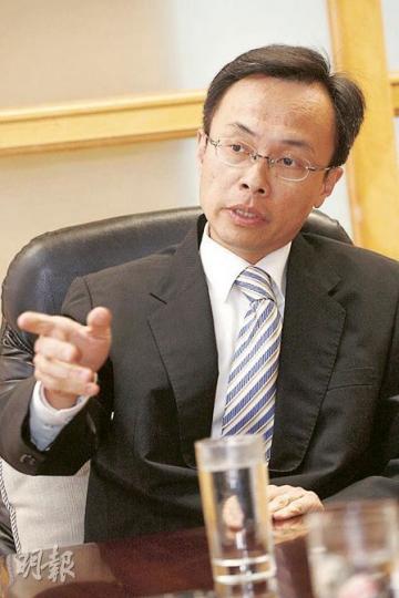 上任年半的社會福利署長聶德權表示，其工作「責任大、有意思」，滿足感來自幫助社會有需要的人，他呼籲各界明白關愛社會有責任照顧弱勢，不要歧視領綜援者。（李紹昌攝）