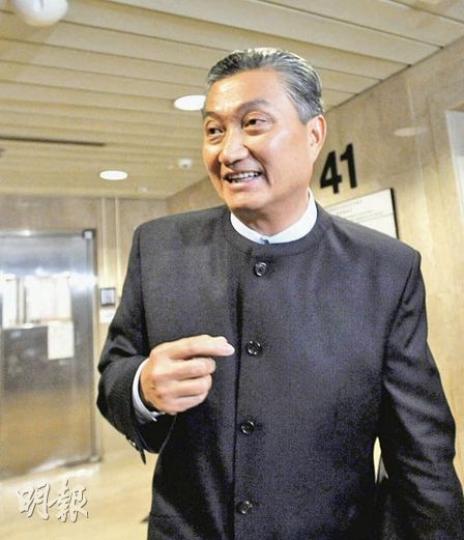 關愛基金民政小組委員會主席陳振彬指出，委員傾向放寬入息審查，讓更多新移民合資格領取現金津貼。（朱永倫攝）
