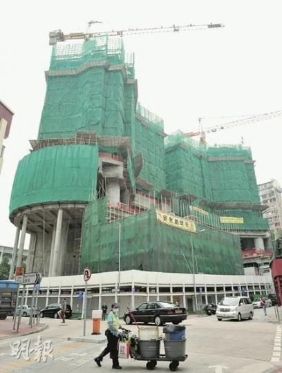 由信德及新地等合作發展的漆咸花園重建項目，最快今年第3季推售，也勢成為市場焦點。（余俊亮攝）