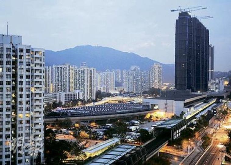 環保觸覺批評，港鐵大圍站的物業項目，建成後會跟大圍車廠項目名城和盛薈形成20座樓的屏風陣。圖右上方為盛薈。（朱永倫攝）