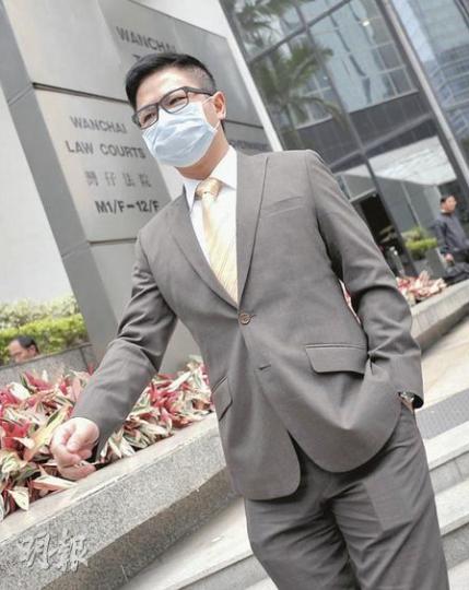 西九龍交通部警員何鴻耀否認4項洗黑錢罪名，審訊期間獲准保釋。（余俊亮攝）
