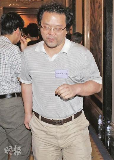 劉明輝胞弟（圖）昨日現身股東會，他表示，兄長出事被捕至今，未有與他見面。（劉焌陶攝）