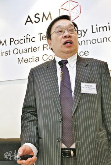 ASM太平洋行政總裁李偉光表示,日本災難沒有影響公司訂單數目,而且日後該國重建將會是行業增長的火車頭。(李紹昌攝) ASM太平洋行政總裁李偉光表示,日本災難沒有影響公司訂單數目,而且日後該國重建將會是行業增長的火車頭。(李紹昌攝)