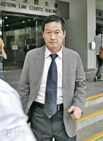 懲教署職員彭家輝被質疑未有按照指示巡視牢房,他最終承認錯誤,表明自己「遲一分鐘(巡)都唔啱」。(梁珮珊攝) 懲教署職員彭家輝被質疑未有按照指示巡視牢房,他最終承認錯誤,表明自己「遲一分鐘(巡)都唔啱」。(梁珮珊攝)