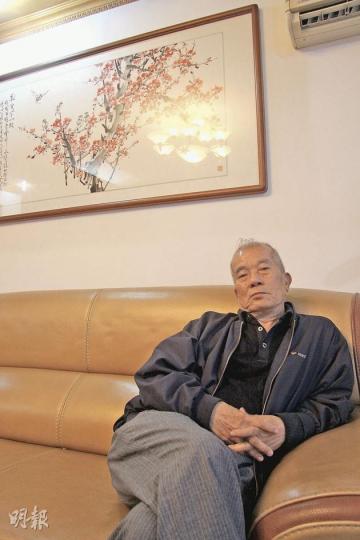 80歲高齡的彭啟安目前身體仍然硬朗,但博物館的打理已經後繼無人。(麥俊攝)館內一列石碑記錄文革時逾百種酷刑。(麥俊攝) 80歲高齡的彭啟安目前身體仍然硬朗,但博物館的打理已經後繼無人。(麥俊攝)館內一列石碑記錄文革時逾百種酷刑。(麥俊攝)