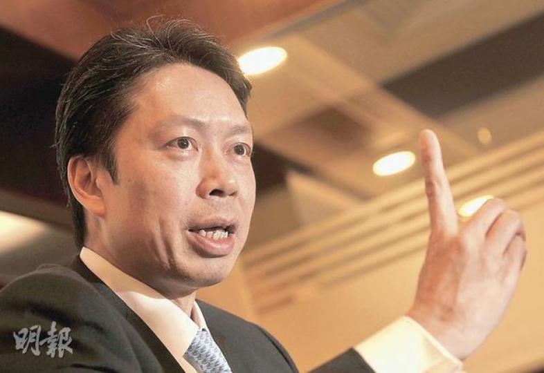 永隆銀行按揭及私人貸款中心主管蔡爾全表示,息率上升勢頭目前尚停留在按揭及企業貸款上,未蔓延至信用卡及私人貸款業務。(余俊亮攝) 永隆銀行按揭及私人貸款中心主管蔡爾全表示,息率上升勢頭目前尚停留在按揭及企業貸款上,未蔓延至信用卡及私人貸款業務。(余俊亮攝)