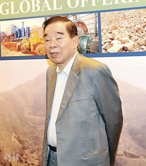 新世界主席鄭裕彤表示,政府已「乜招都用晒」,料新招對樓市影響不大。(張智超攝) 新世界主席鄭裕彤表示,政府已「乜招都用晒」,料新招對樓市影響不大。(張智超攝)