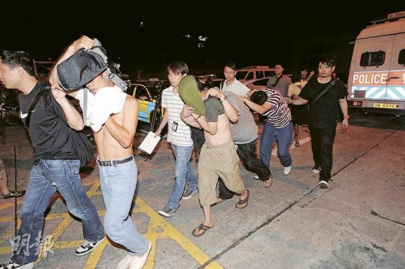 新界北區警方連日進行反黑行動,拘捕40多人。(樊銳昌攝) 新界北區警方連日進行反黑行動,拘捕40多人。(樊銳昌攝)