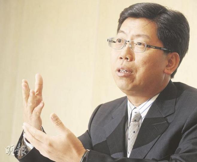 恒生商業銀行業務總監林燕勝表示,目前銀團貸款需求強勁,「做都做唔切」,預計貸款息口未來每季增長至少0.25厘至0.5厘。(劉焌陶攝) 恒生商業銀行業務總監林燕勝表示,目前銀團貸款需求強勁,「做都做唔切」,預計貸款息口未來每季增長至少0.25厘至0.5厘。(劉焌陶攝)