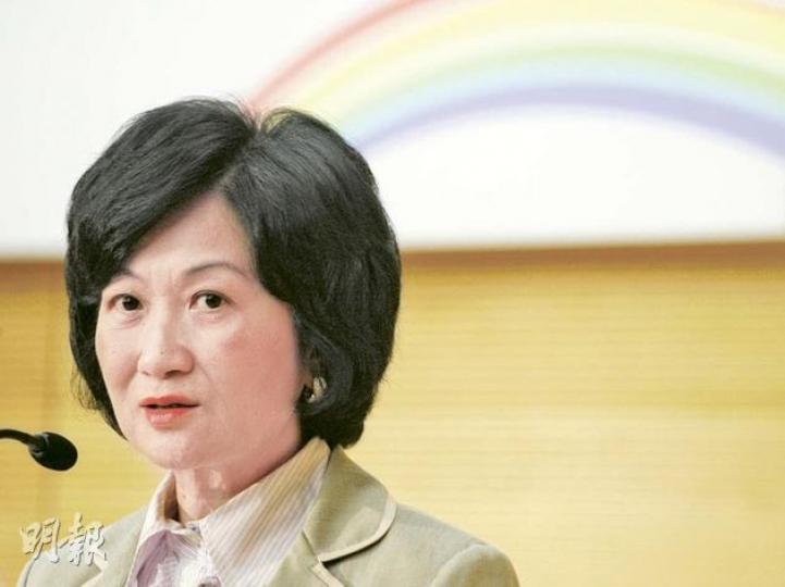 新民黨主席葉劉淑儀認為，要擔任特首，必須在政府及議會管治得宜，同時要與民眾溝通，得到支持。（林振東攝）