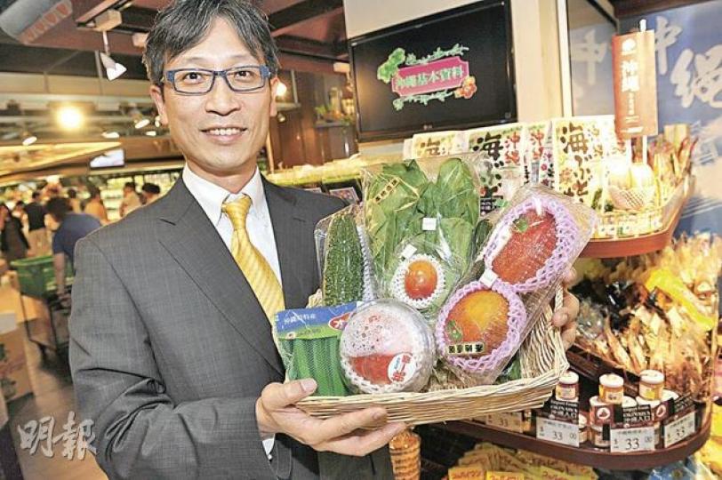 莊偉忠表示,自日本核輻射危機,港人對日本食品一度失去信心,惟近期生意已逐漸回復,故暑假期間,亦會多搞不同的日本食品推廣。(何家達攝) 莊偉忠表示,自日本核輻射危機,港人對日本食品一度失去信心,惟近期生意已逐漸回復,故暑假期間,亦會多搞不同的日本食品推廣。(何家達攝)