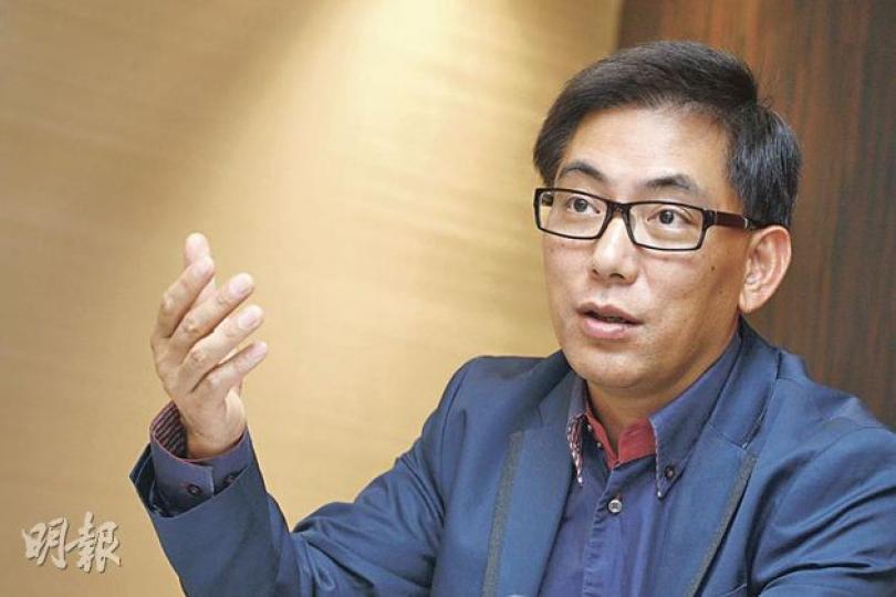王國龍說,資產提升是一個永無休止的任務,領匯旗下商場還有無窮盡增值的地方。(李紹昌攝)樂富廣場是領匯旗下最大商場,亦是其重點翻身的資產。(尹錦恩攝) 王國龍說,資產提升是一個永無休止的任務,領匯旗下商場還有無窮盡增值的地方。(李紹昌攝)樂富廣場是領匯旗下最大商場,亦是其重點翻身的資產。(尹錦恩攝)
