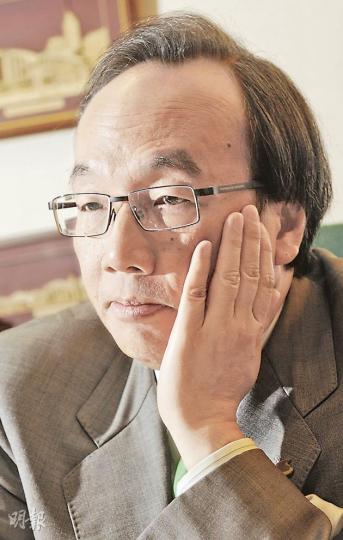 梁家傑承認,公民黨因外傭居港權官司而面對創黨以來前所未見的挑戰,對即將舉行的區議會選舉或有影響。(劉焌陶攝) 梁家傑承認,公民黨因外傭居港權官司而面對創黨以來前所未見的挑戰,對即將舉行的區議會選舉或有影響。(劉焌陶攝)