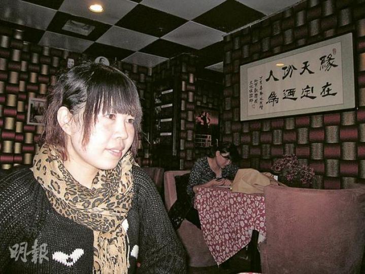 28歲的張慧敏稱,雖然符合她要求的男性愈來愈少,但她並不希望降低擇偶要求。(劉洪慶攝) 28歲的張慧敏稱,雖然符合她要求的男性愈來愈少,但她並不希望降低擇偶要求。(劉洪慶攝)