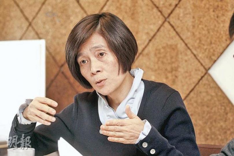 社會服務聯會行政總裁兼法改會慈善組織小組委員會成員方敏生表示,慈善法立法前,政府應盡快推出行政措施,規管及監察慈善組織運作。(李紹昌攝) 社會服務聯會行政總裁兼法改會慈善組織小組委員會成員方敏生表示,慈善法立法前,政府應盡快推出行政措施,規管及監察慈善組織運作。(李紹昌攝)