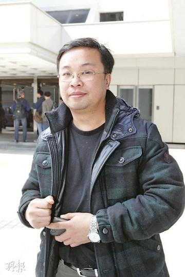 甘健成的長子甘崇軒昨首次到庭聽審,對於遭姑姐甘美玲指控既無能又懶惰,他表示指控全部失實。(郭慶輝攝) 甘健成的長子甘崇軒昨首次到庭聽審,對於遭姑姐甘美玲指控既無能又懶惰,他表示指控全部失實。(郭慶輝攝)