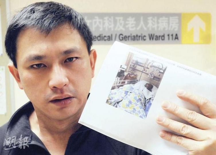 吳先生的母親去年中風被送入明愛醫院,他質疑醫院診斷有延誤,未能把握「黃金3小時」治療。(余俊亮攝) 吳先生的母親去年中風被送入明愛醫院,他質疑醫院診斷有延誤,未能把握「黃金3小時」治療。(余俊亮攝)