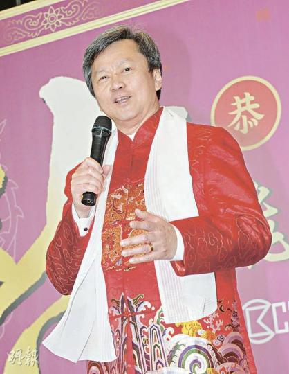 長實執行董事趙國雄宣佈,集團今年將會推出4000個一手單位,其中約1650伙位於將軍澳區。(陳淑安攝) 長實執行董事趙國雄宣佈,集團今年將會推出4000個一手單位,其中約1650伙位於將軍澳區。(陳淑安攝)