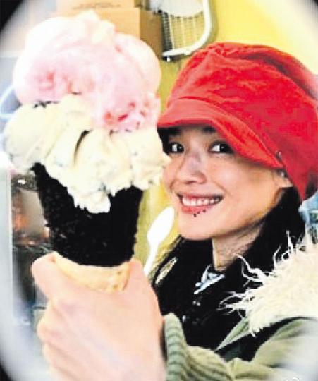 舒淇有「七天排毒減肥法餐單」，難怪她偶然可以放縱一下自己，狂吃雪糕都沒有問題啦！（微博圖片） 完成療程後第一餐，故舒淇要慢慢進食。（微博圖片）
