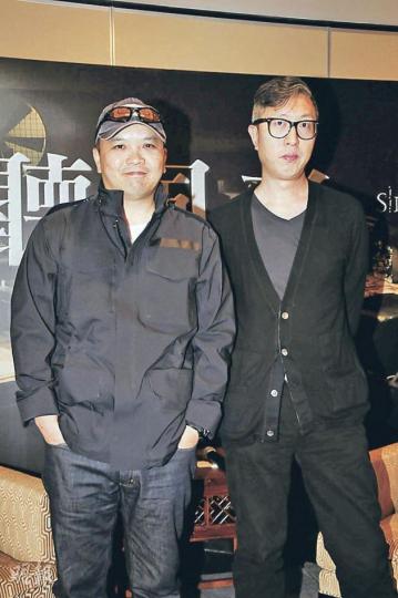 麥兆輝(左)與莊文強計劃原班人馬開拍《竊聽風雲3》。(攝影/記者:林祖傑) 麥兆輝(左)與莊文強計劃原班人馬開拍《竊聽風雲3》。(攝影/記者:林祖傑)