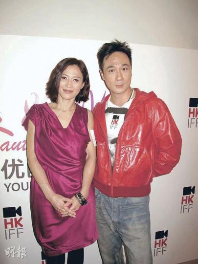 吳鎮宇與梁崢在《美好2012》演夫婦，劇情講述鎮宇決定變性做女人。（攝影/記者﹕柯美）