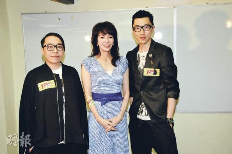 嘟嘟姐與農夫合作新節目《700萬人的數字》。(攝影/記者﹕林祖傑) 呂慧儀婚後收起性感,穿得密密實實。(攝影/記者﹕林祖傑) 嘟嘟姐與農夫合作新節目《700萬人的數字》。(攝影/記者﹕林祖傑) 呂慧儀婚後收起性感,穿得密密實實。(攝影/記者﹕林祖傑)