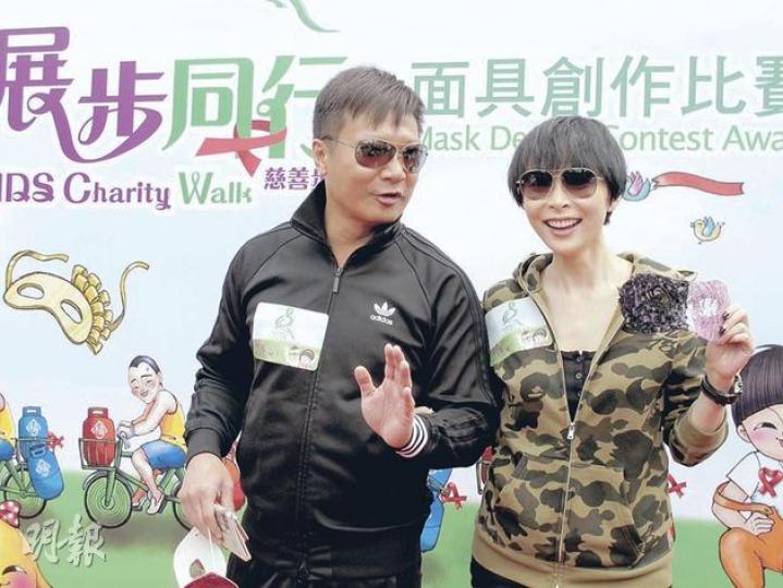 湯盈盈順從錢嘉樂指示挽手合照,這個女友認真聽話。(攝影/記者:唐嘉晞) 湯盈盈順從錢嘉樂指示挽手合照,這個女友認真聽話。(攝影/記者:唐嘉晞)